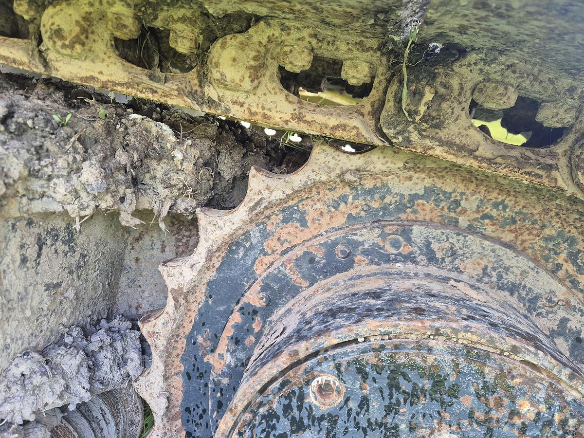 Used Caterpillar E70B