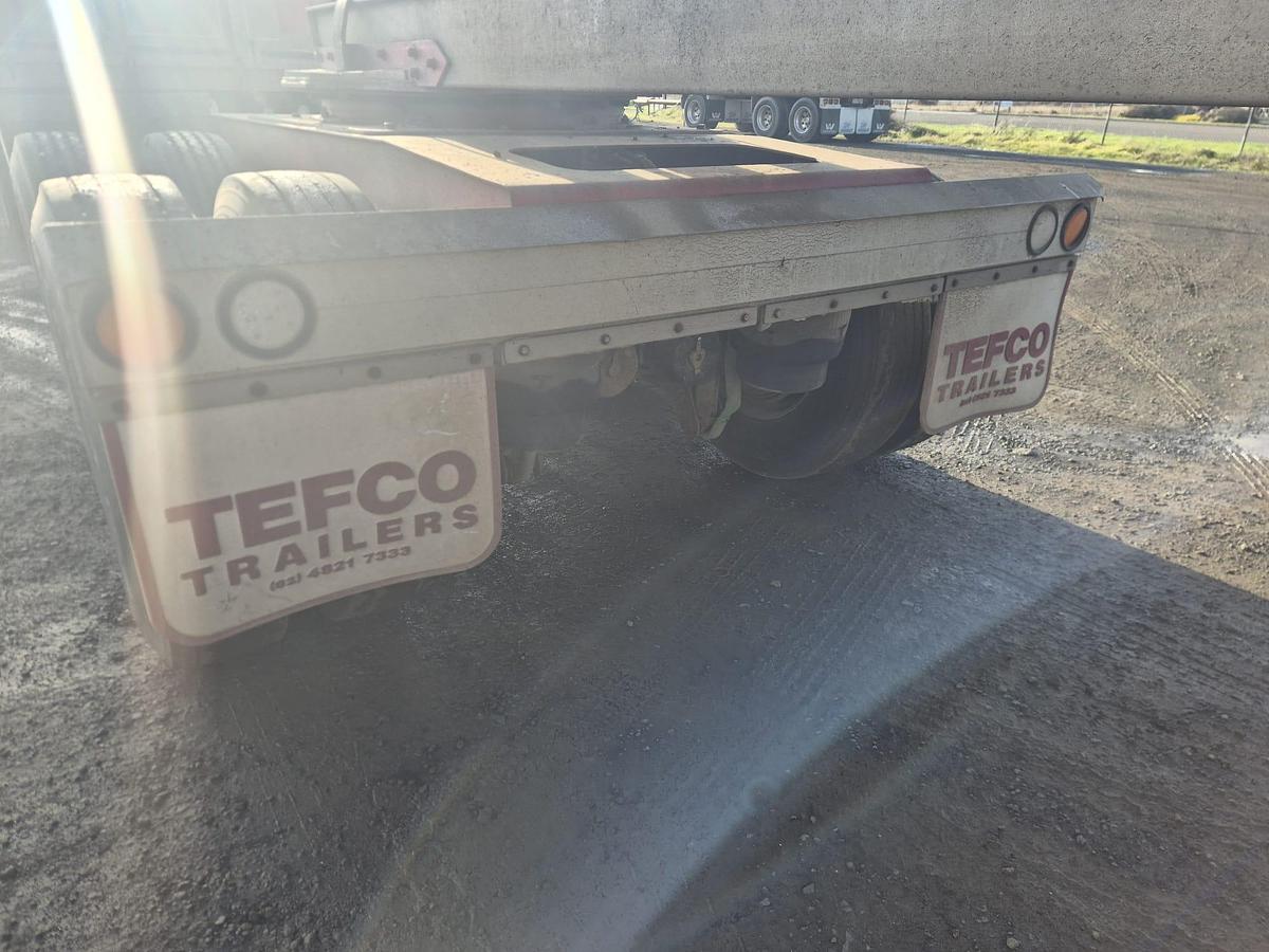 Used 2010 Tefco Quad Dog Tipper Trailer