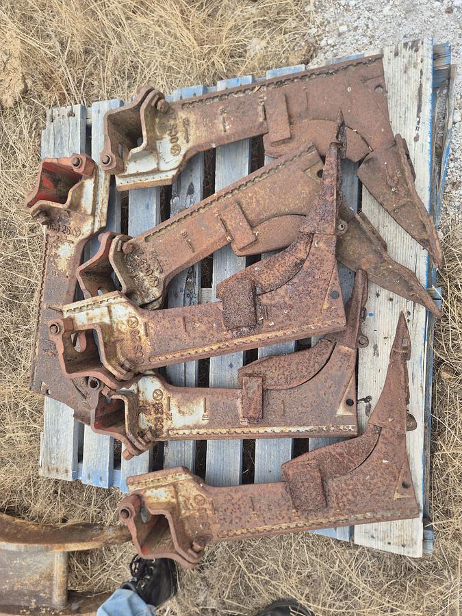 Used Yeomans 7 Tyne Ripper