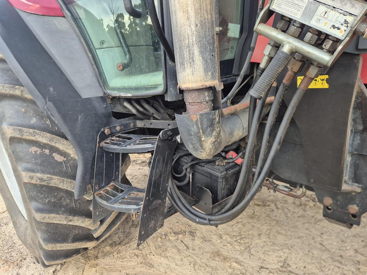 Used 2003 Case Maxxum 125 Loader Tractor