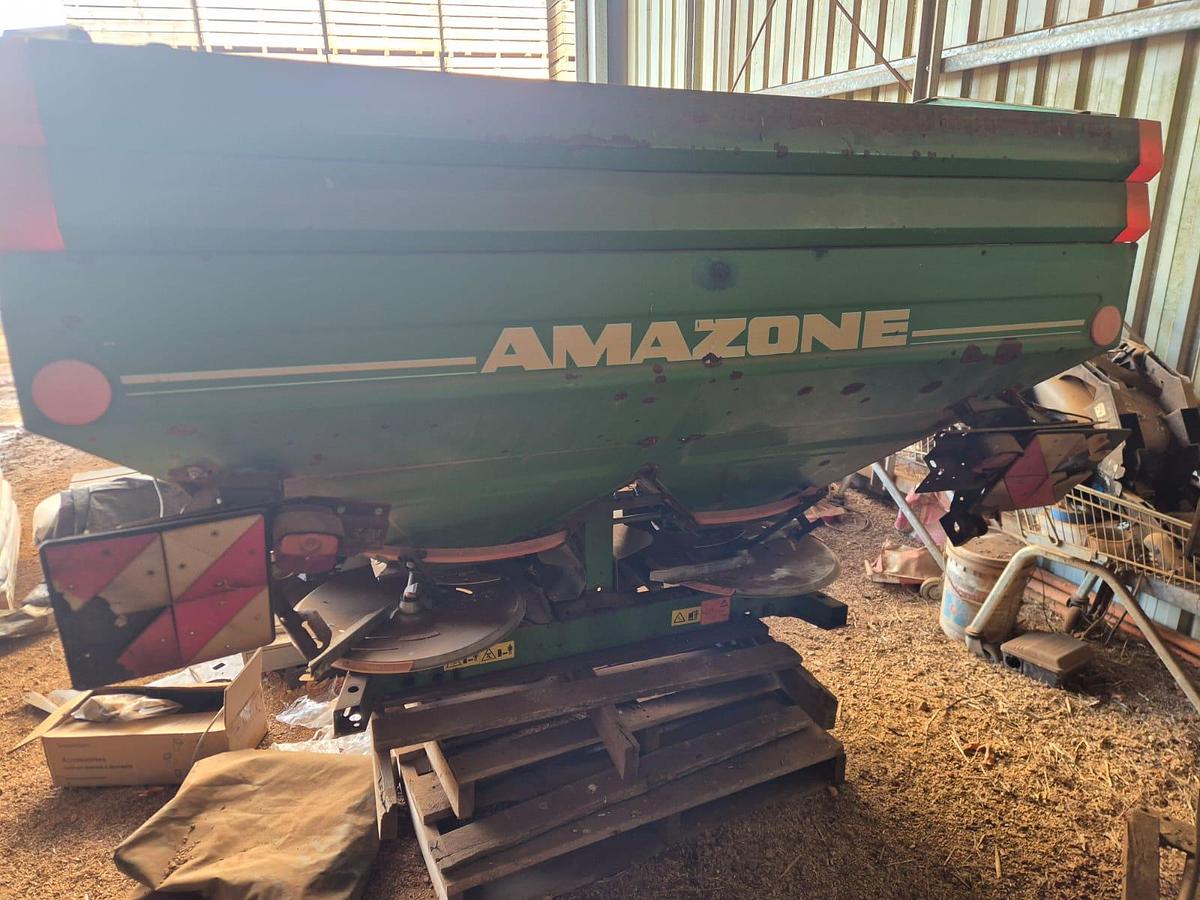 Used Amazone Twin Spinner Spreader