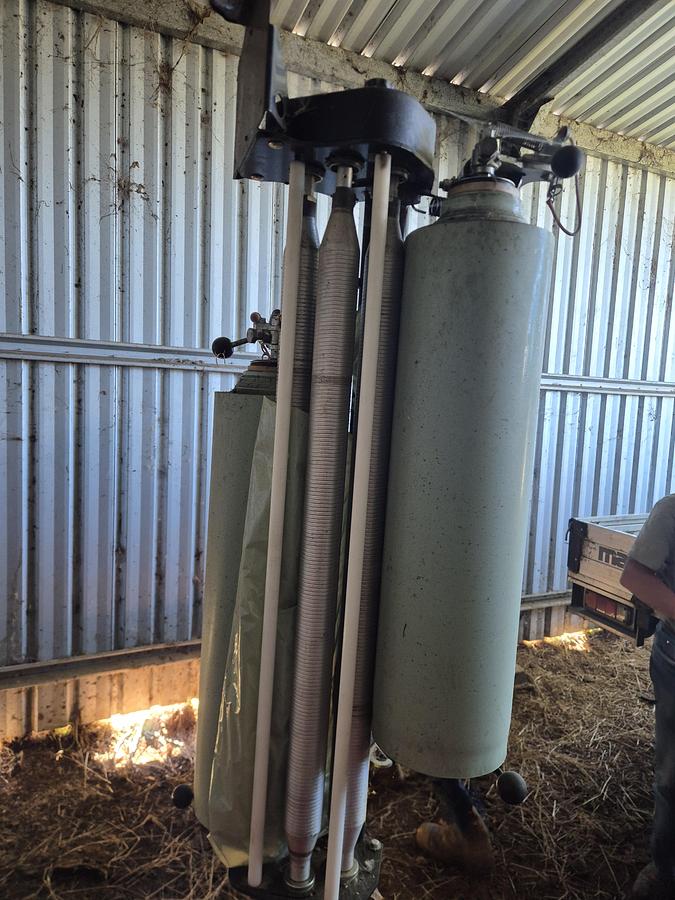 Used Kuhn RW1610 Silage Wrapper