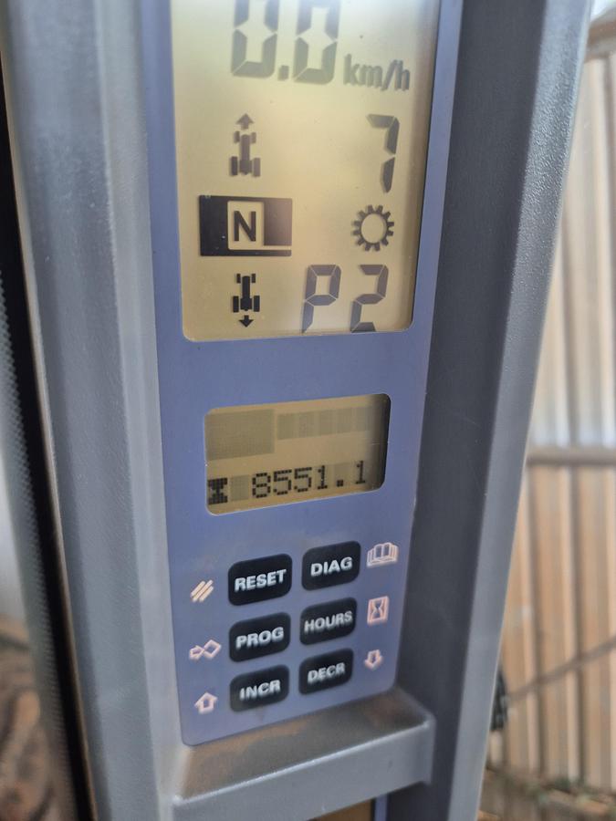 Used New Holland TG285 Tractor