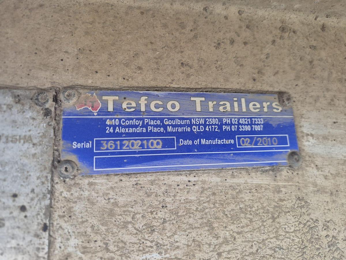 Used 2010 Tefco Quad Dog Tipper Trailer