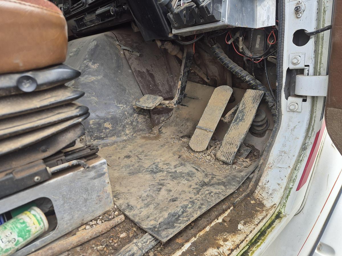 Used International S Line 10 Yarder