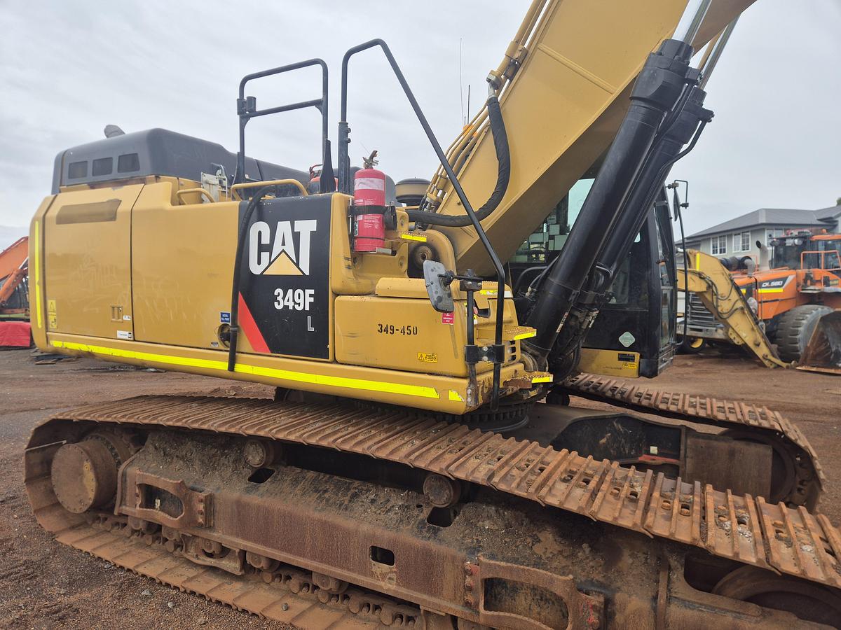 Used Caterpillar 349F