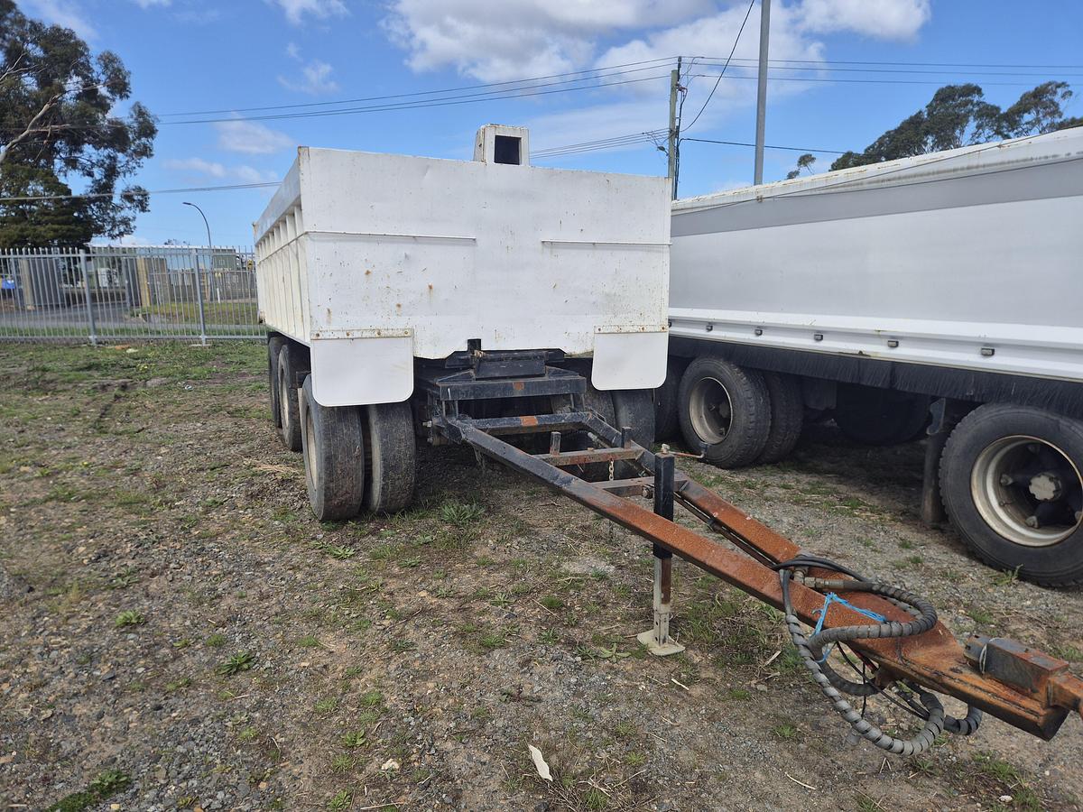 Used Superdog Trailer
