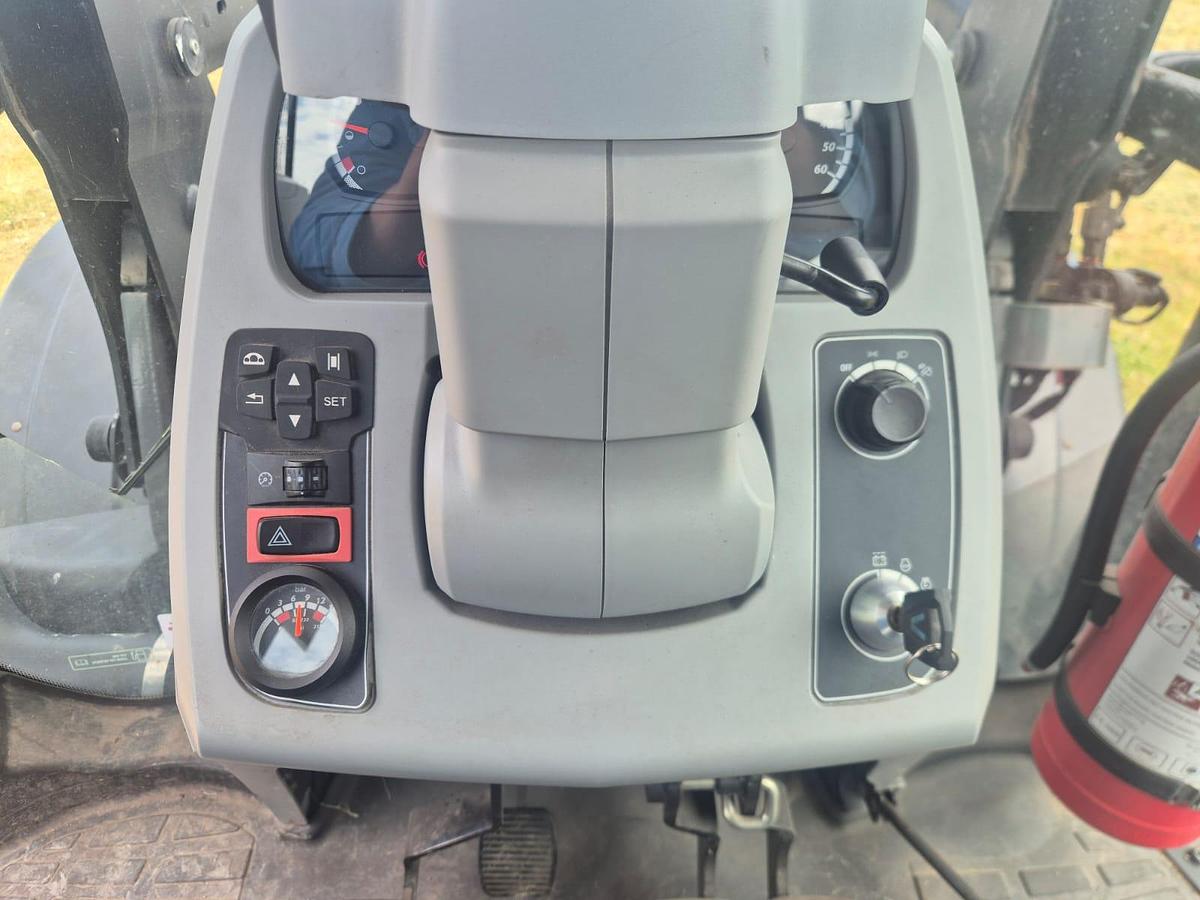 Used 2021 Valtra T154A Tractor