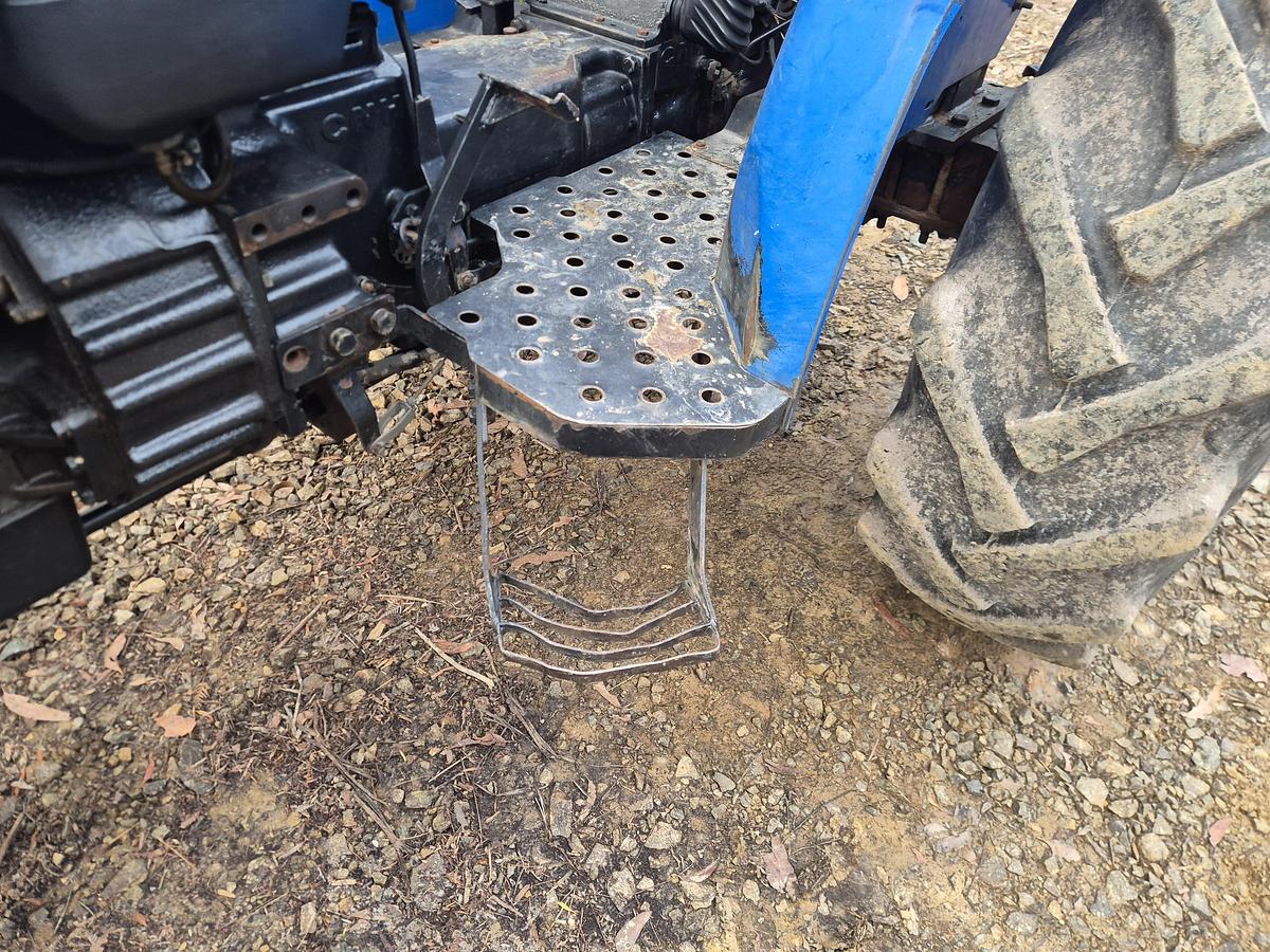 Used New Holland Workmaster 55 4wd Tractor