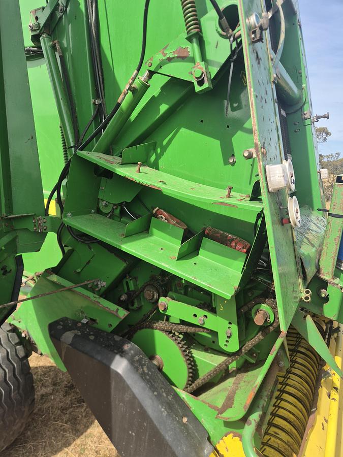 Used John Deere  592 Round Baler