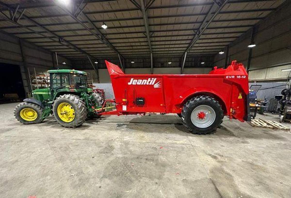 Used EVR EPAN 5 Spreaders