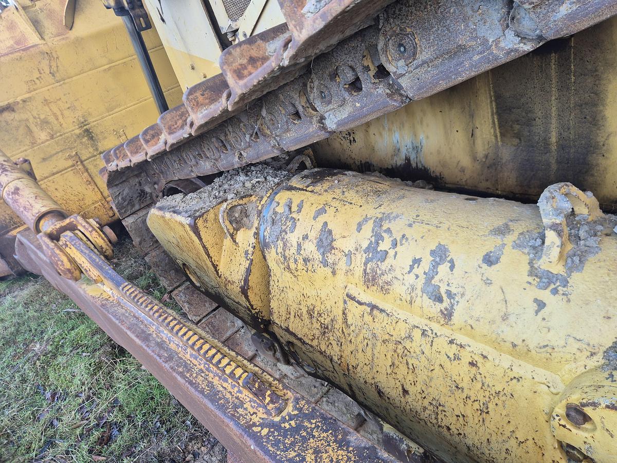 Used Caterpillar D8L