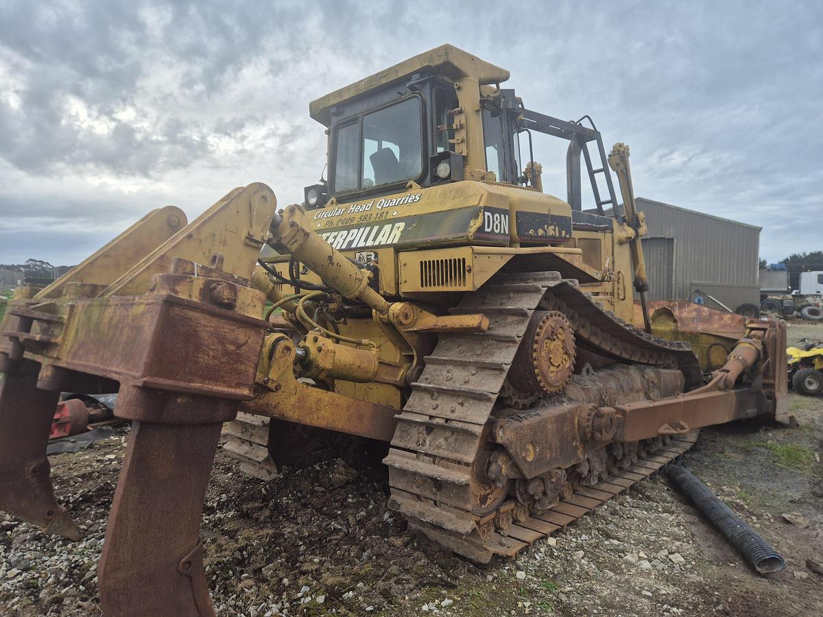 Used Caterpillar D8N