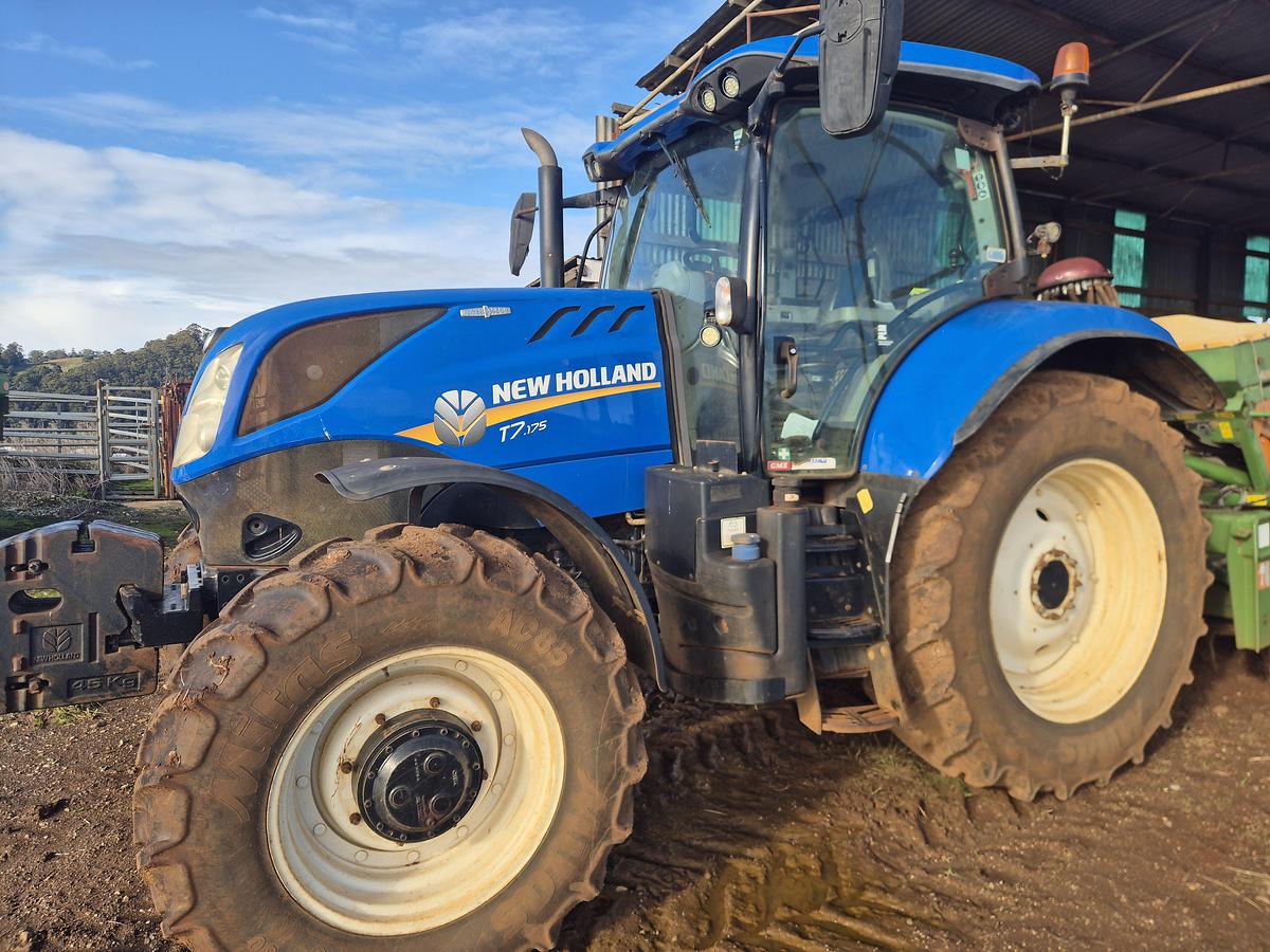 Used New Holland T7.175