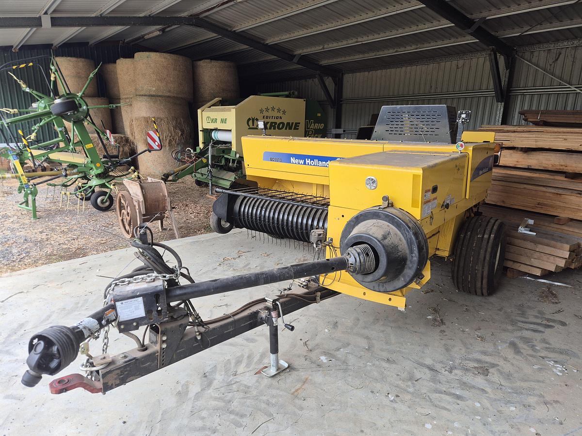 Used New Holland BC5070 Small Square