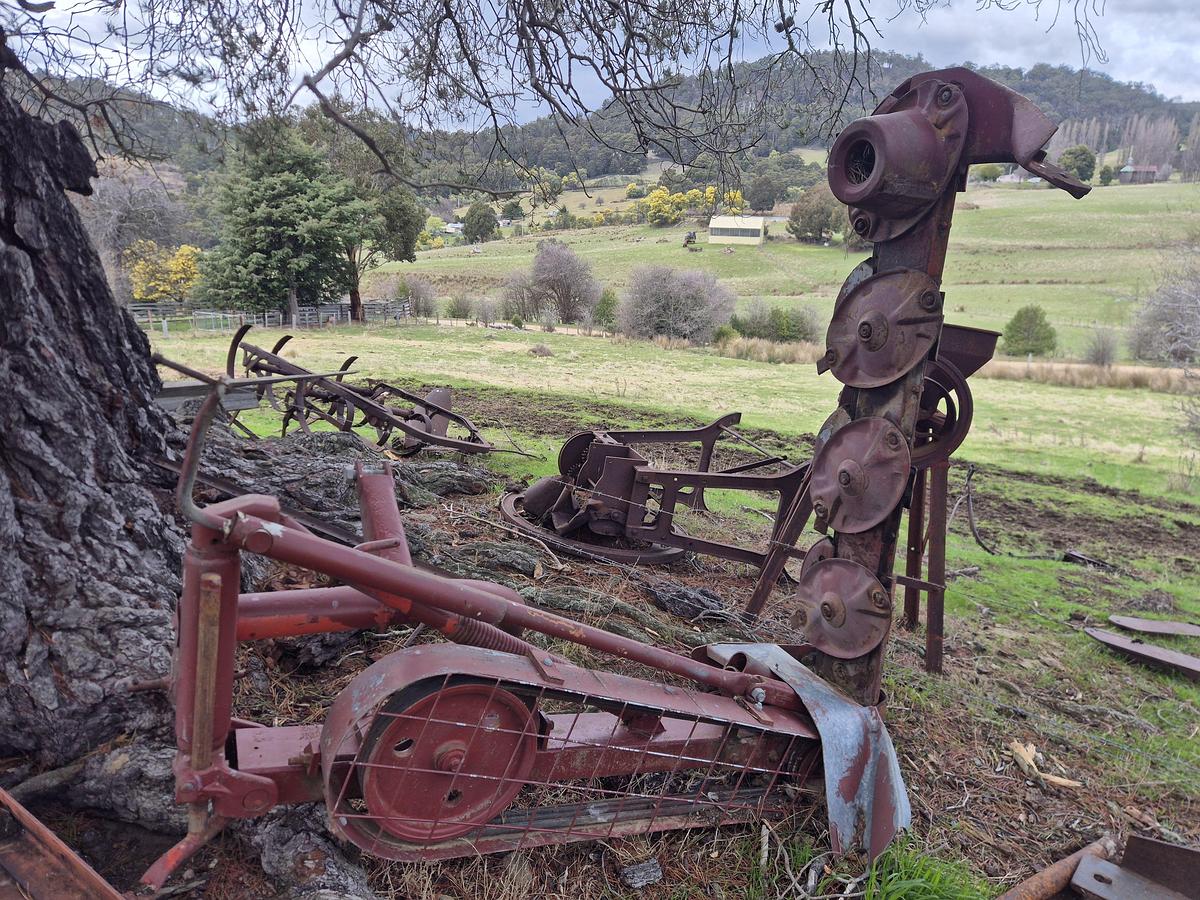 Used Kuhn
