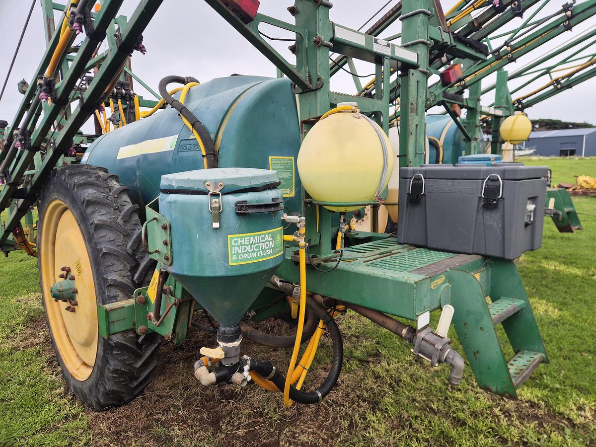 Used Goldacres Boom Sprayer