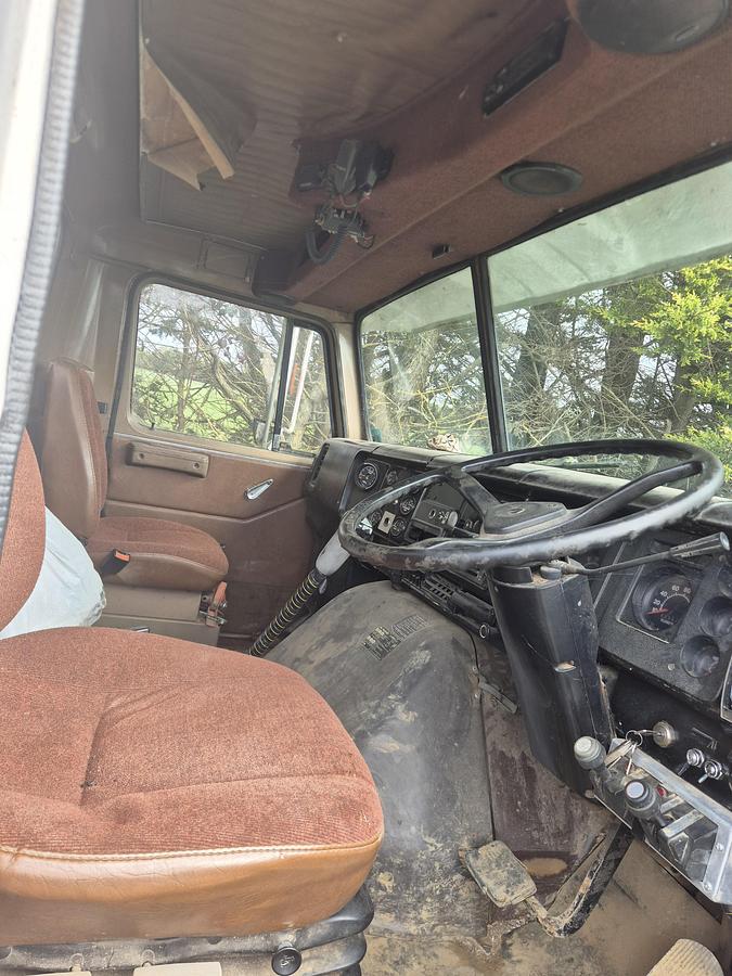 Used International S Line 10 Yarder