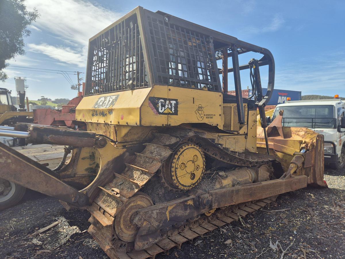 Used Caterpillar D6H