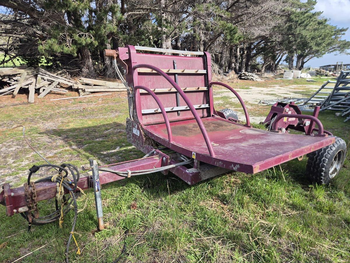 Used Giltrap SLR Bale Feeder