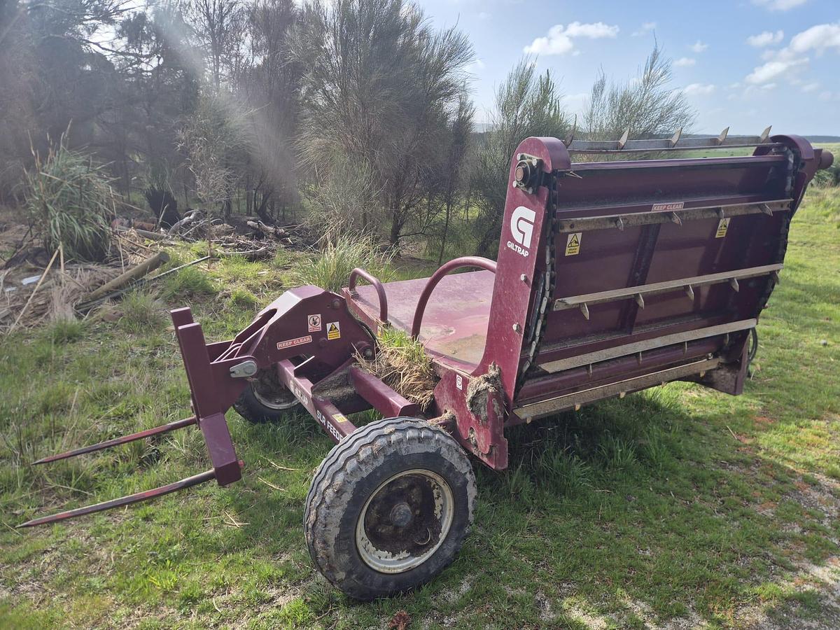 Used Giltrap SLR Bale Feeder