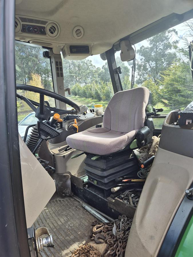 Used John Deere 5620