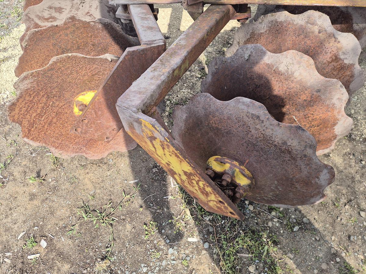 Used Conner Shea 12 Plate Linkage Offset Discs