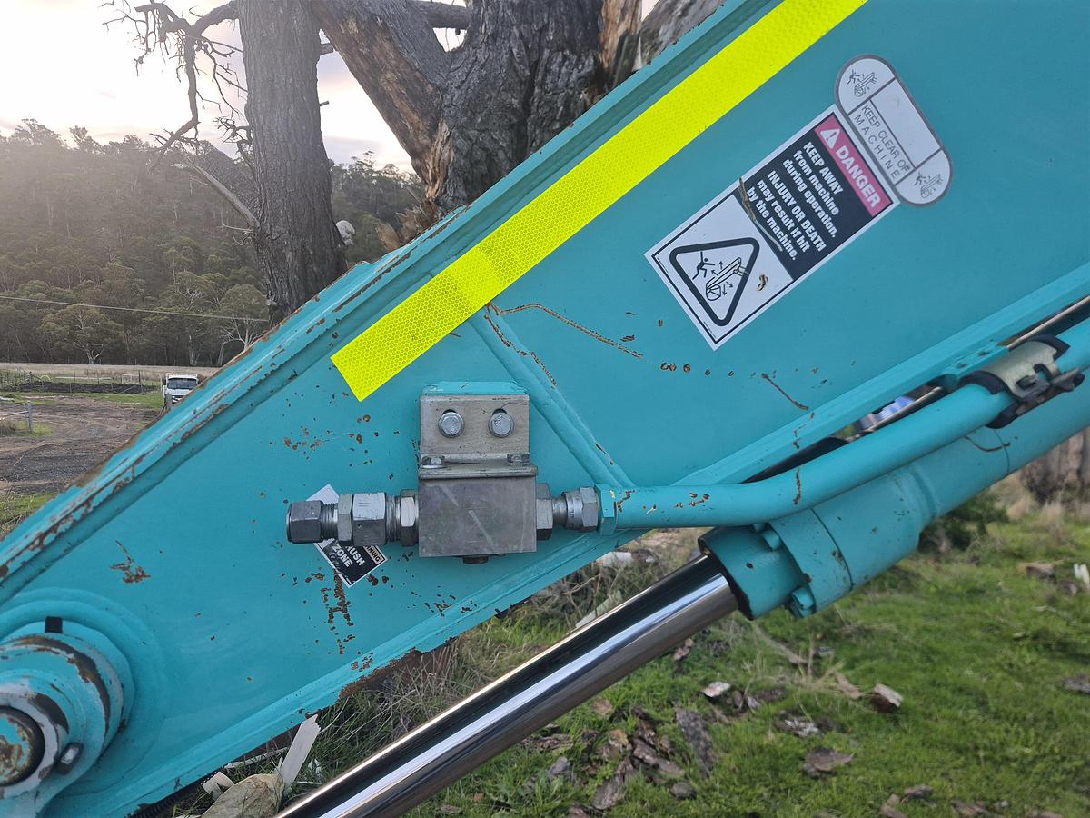 Used Kobelco SK135SR 13T Excavator