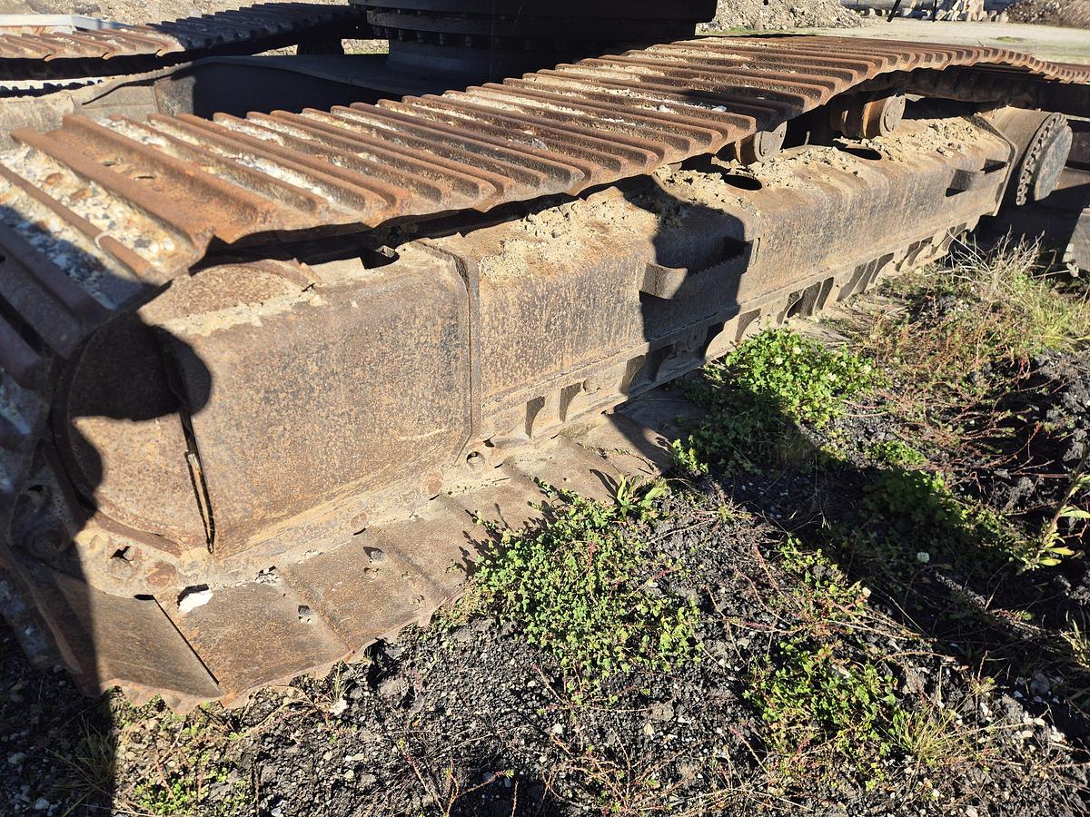 Used Caterpillar  325 Excavator