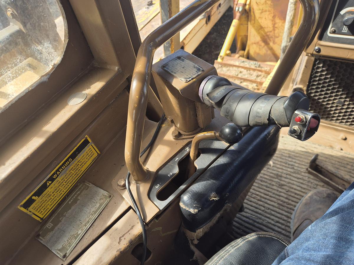 Used Caterpillar D6H