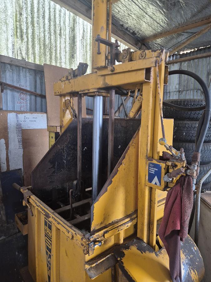 Used TPW Self Pinning Hydraulic