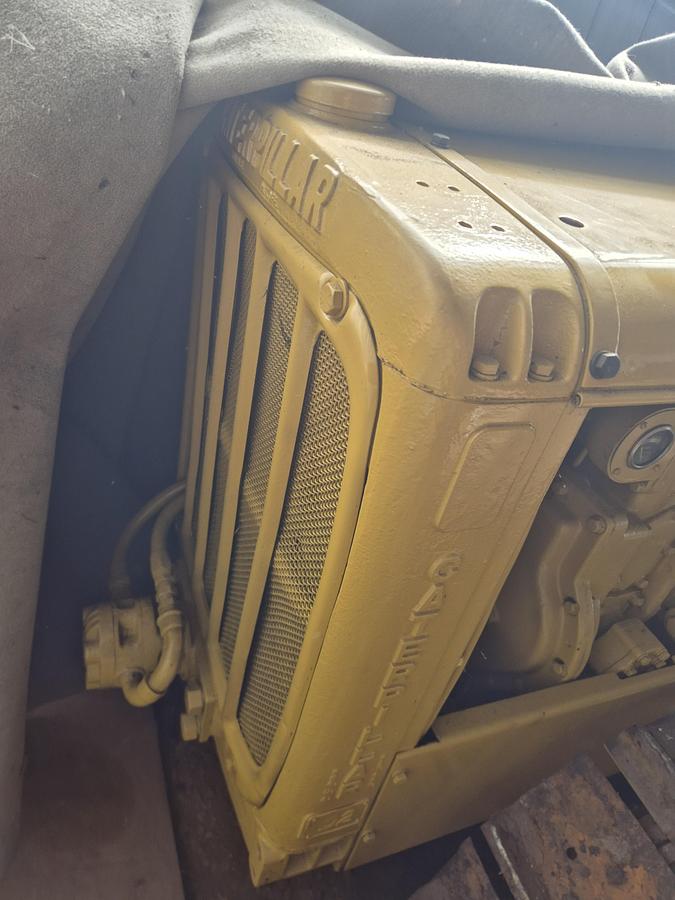 Used Caterpillar  D2