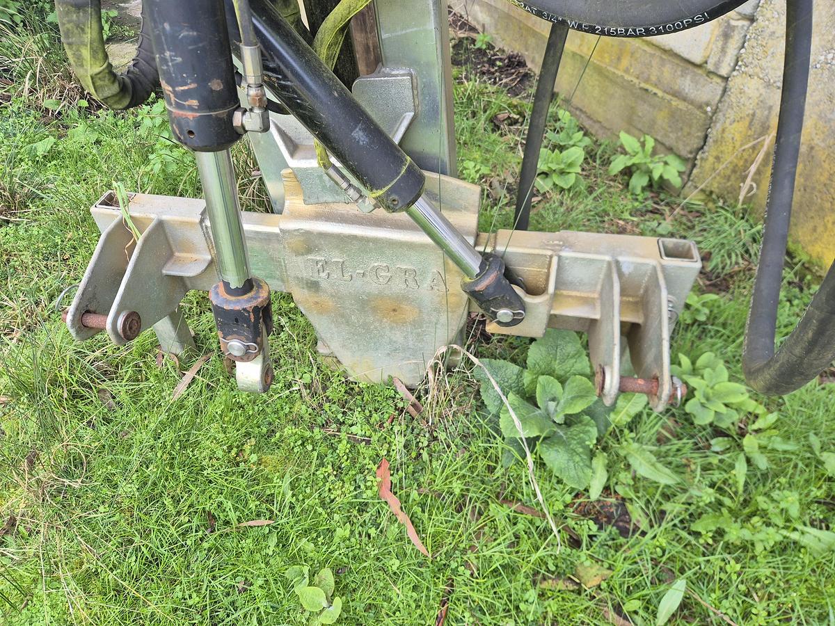 Used El-Gra 50 Post Driver