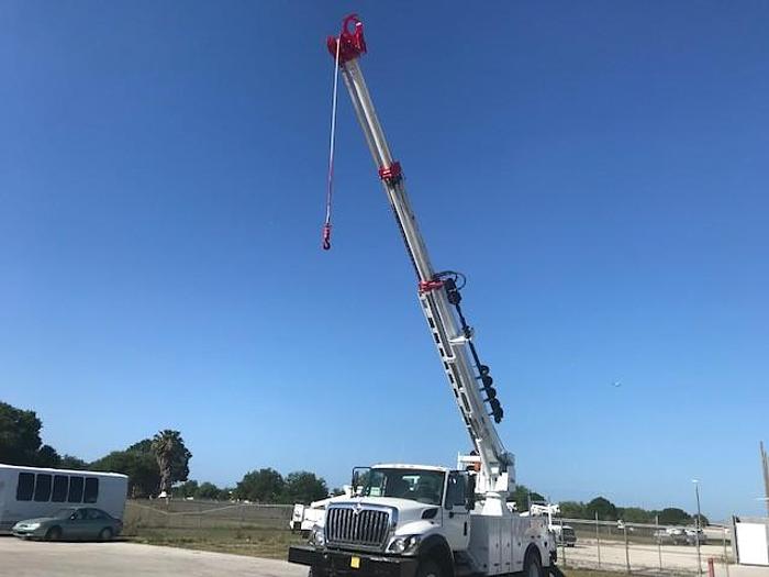 Used 2011 International 7300 4x4 DM47-TR Digger Derrick - C74251