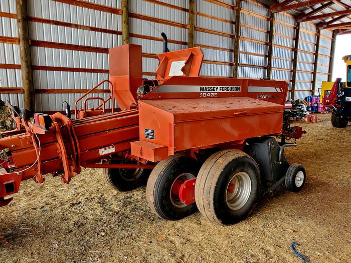 Used 2009 Massey Ferguson 1843S Baler w/ 540 Hrs - 14.5 x 21.5 Chamber