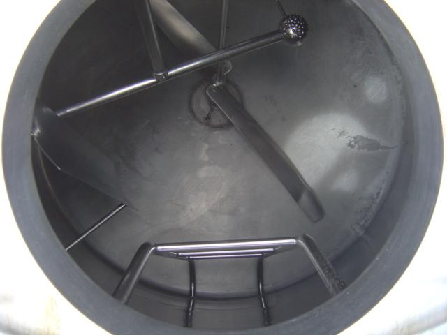 Usado 1000 GALLON PROCESSOR TANK