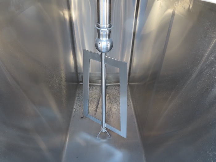 Used 6 Compartment Flavor Tank