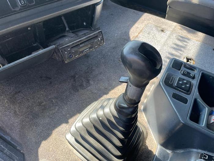 Gebruikt 1998 MERCEDES BENZ 1840 , 3 PEDALS , MANUAL GEAR