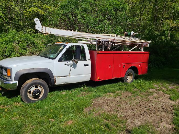 Used 1996 Smeal 3TSHRIGPPB Pump Hoist Rig for Sale at EAST WEST MACHINERY & DRILLING