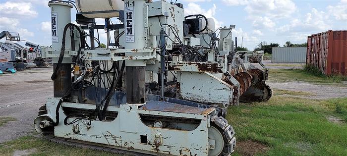 Used 2004 HEM 12-27 CONCRETE PAVER