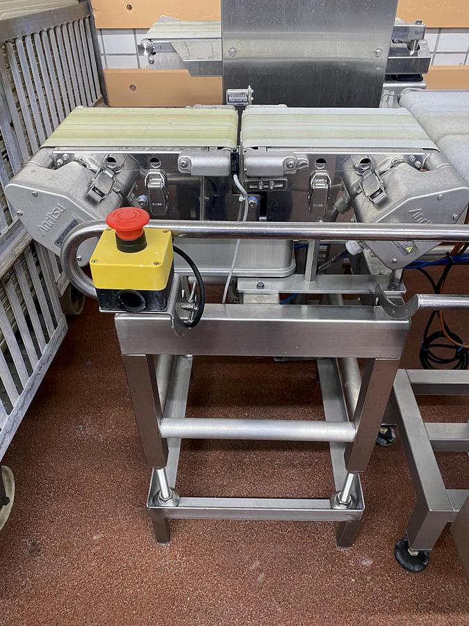 Used Anritsu SSV Series Durchlaufkontrollwaage
