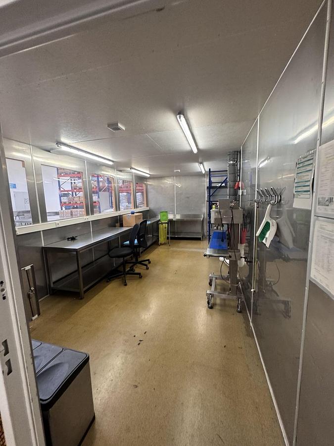 Used 2020 Sortimo lebensmitteltauglicher Reinraum, ideal für Abfüllarbeiten