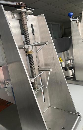 Gebraucht 2021 Pneumatischer Dosenöffner Edlund 625 M