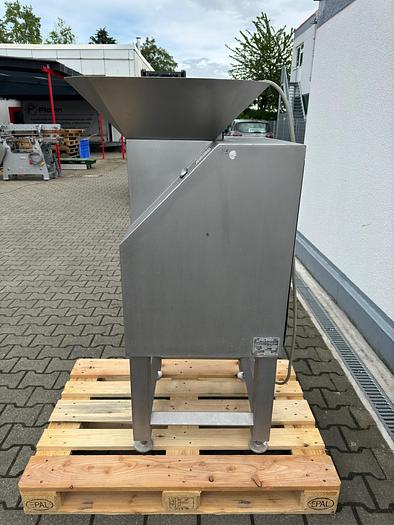 Reparaturbedürftig 1998 Kronen ST 22 Gemüseschneidemaschine