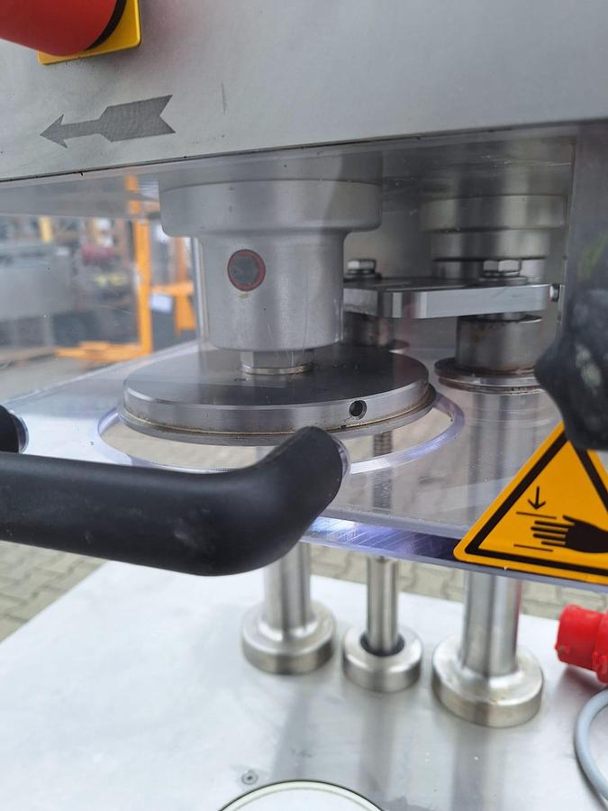 Gebraucht 2011 Stiller STA 1200 G Dosenverschließmaschine