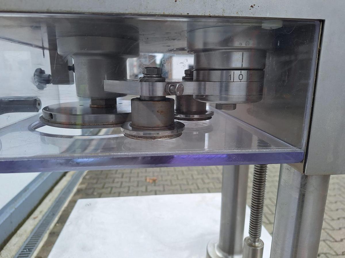 Gebraucht 2011 Stiller STA 1200 G Dosenverschließmaschine