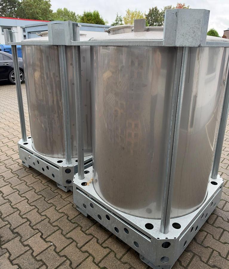 Gebraucht 2023 Behälter KG Bremen 2x Edelstahl-IBC / Lagertank 1.251 ltr