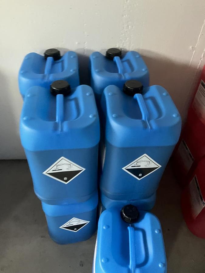 Used Lager für Reinigungs- und Desinfektionsmittel