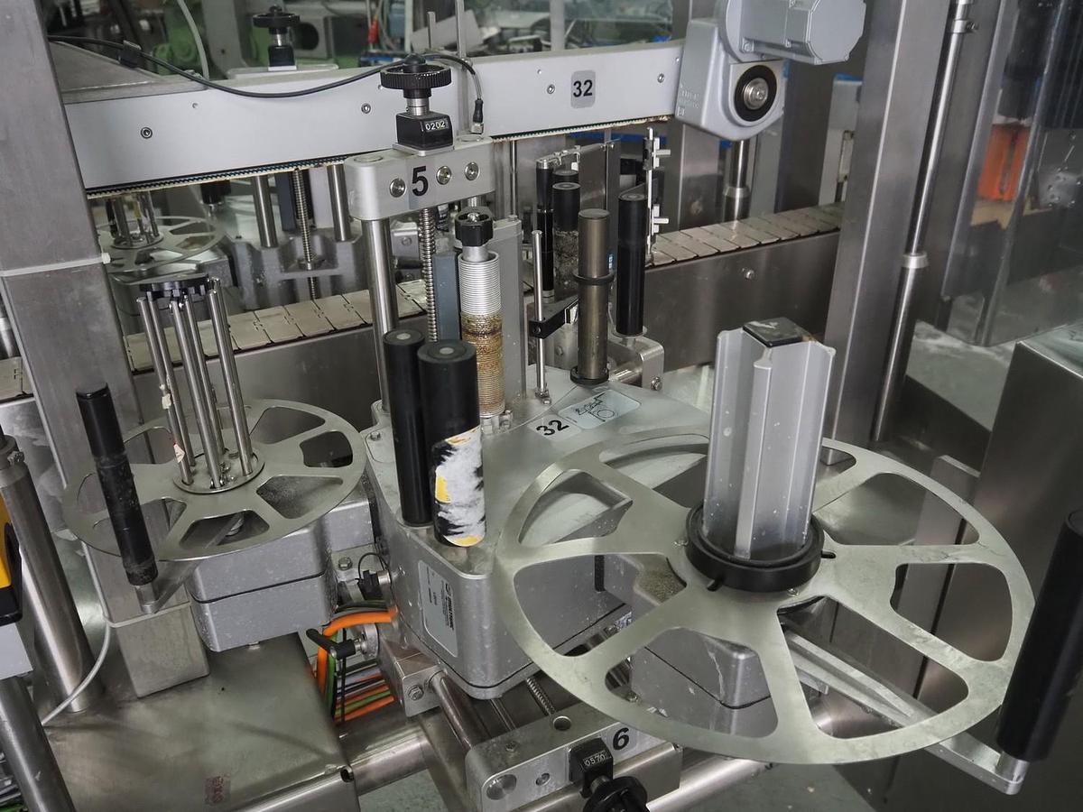 Used 2015 Multivac L410 / LD210