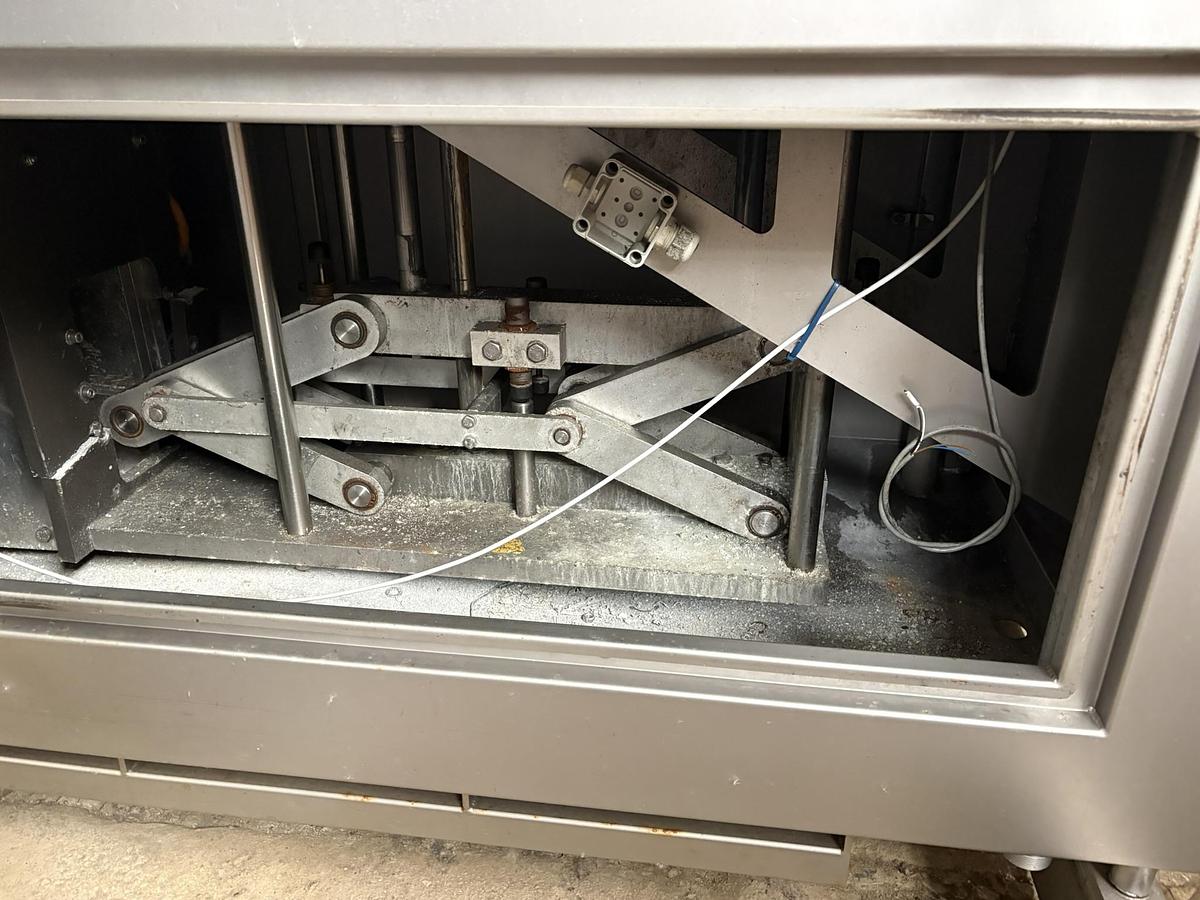 Gebraucht 2006 Marel Presso 600